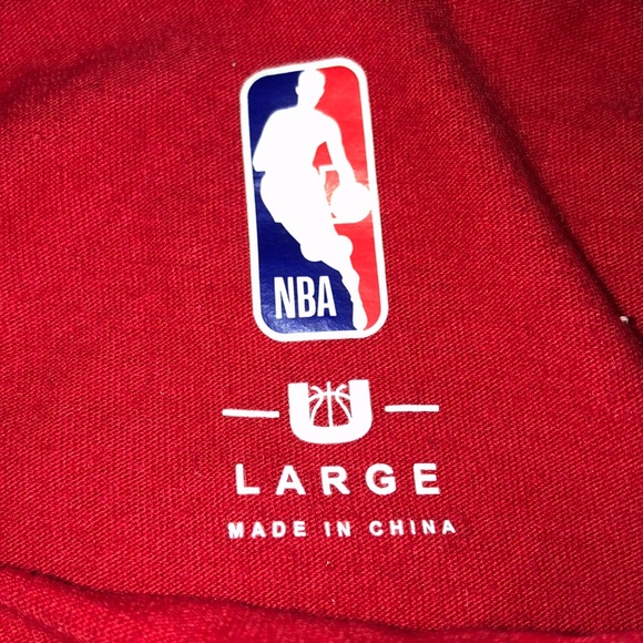 NBA Chicago Bulls Red White Cut Off T Shirt L - Picture 5 of 8